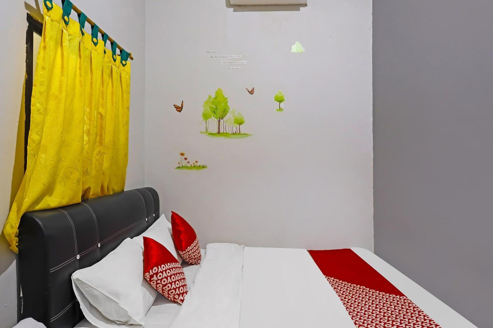 Oyo 92451 Hasan House Syariah 2Nearvihara Budhi Bhakti Нагоя Экстерьер фото