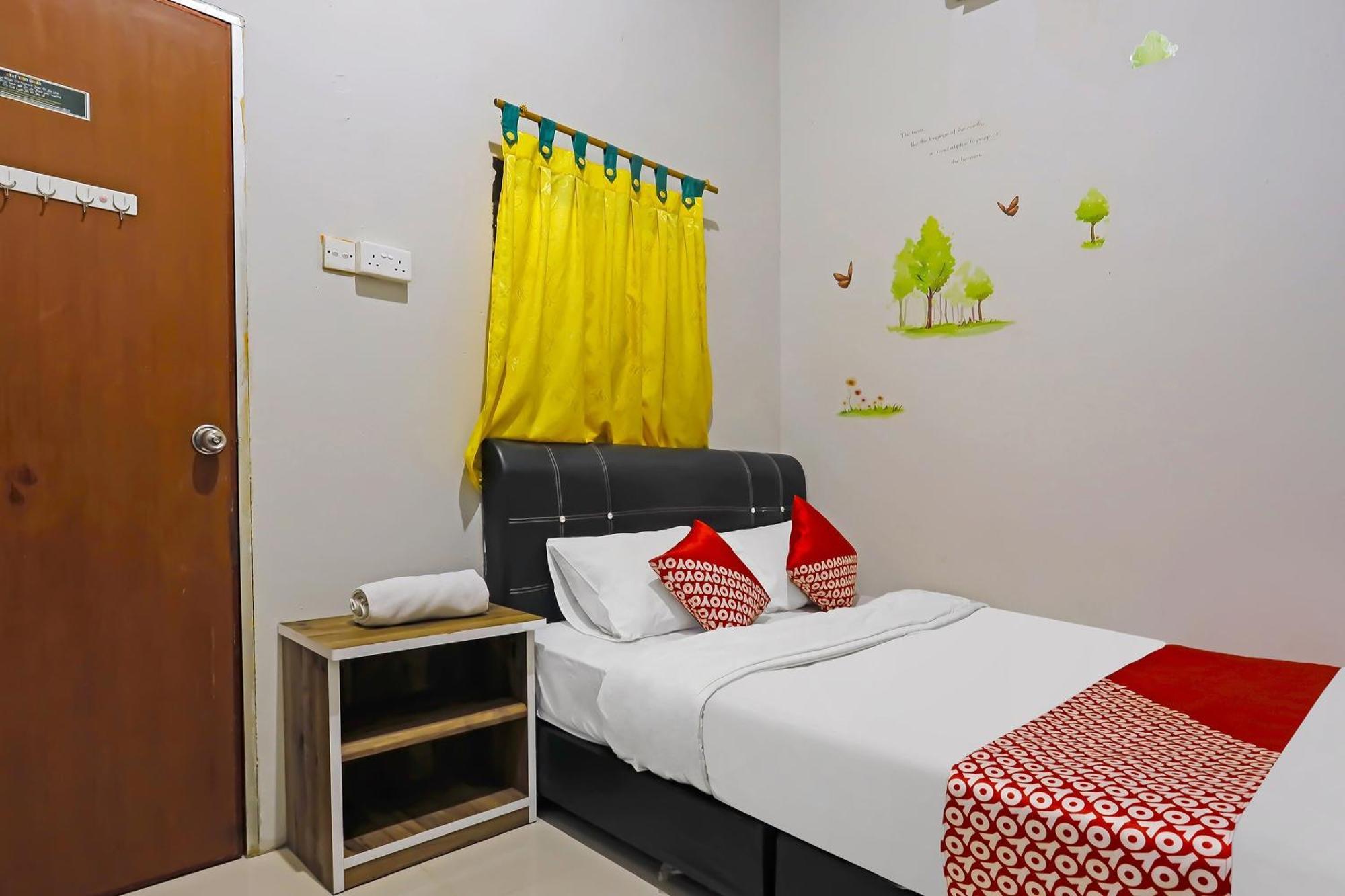 Oyo 92451 Hasan House Syariah 2Nearvihara Budhi Bhakti Нагоя Экстерьер фото